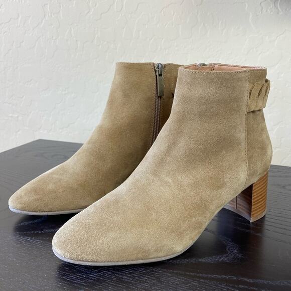 NWOB Aquatalia Feliciana Weatherproof Block Heel Bootie, Size 6 - Picture 6 of 14